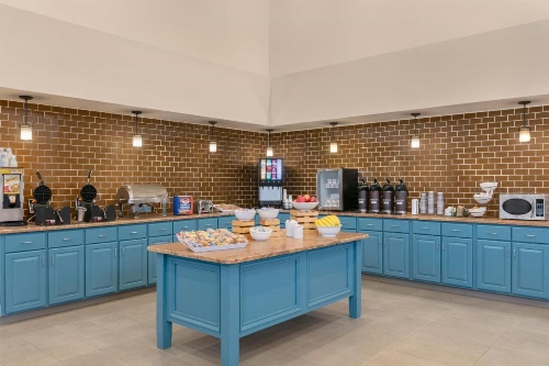 Country Inn & Suites by Radisson, London, KY image 36