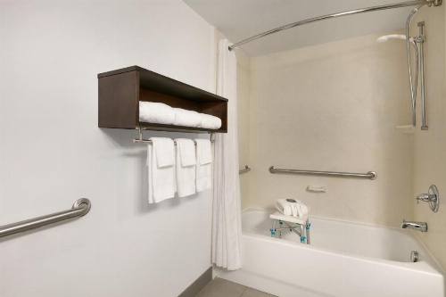 Country Inn & Suites by Radisson, London, KY image 37