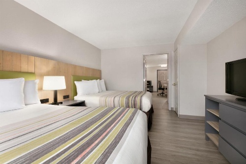 Country Inn & Suites by Radisson, London, KY image 38