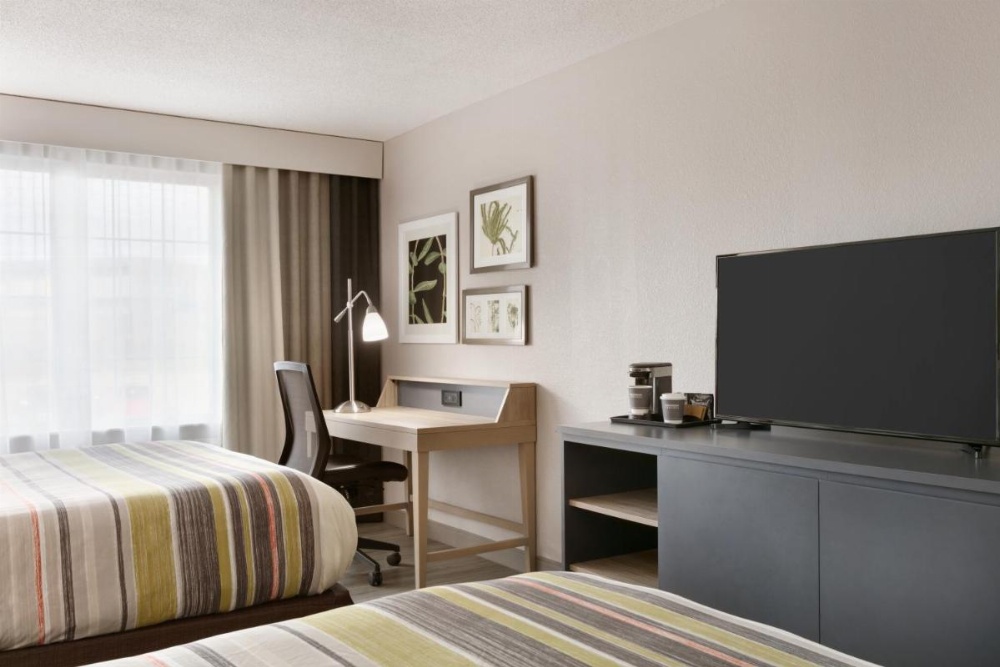 Room image 3